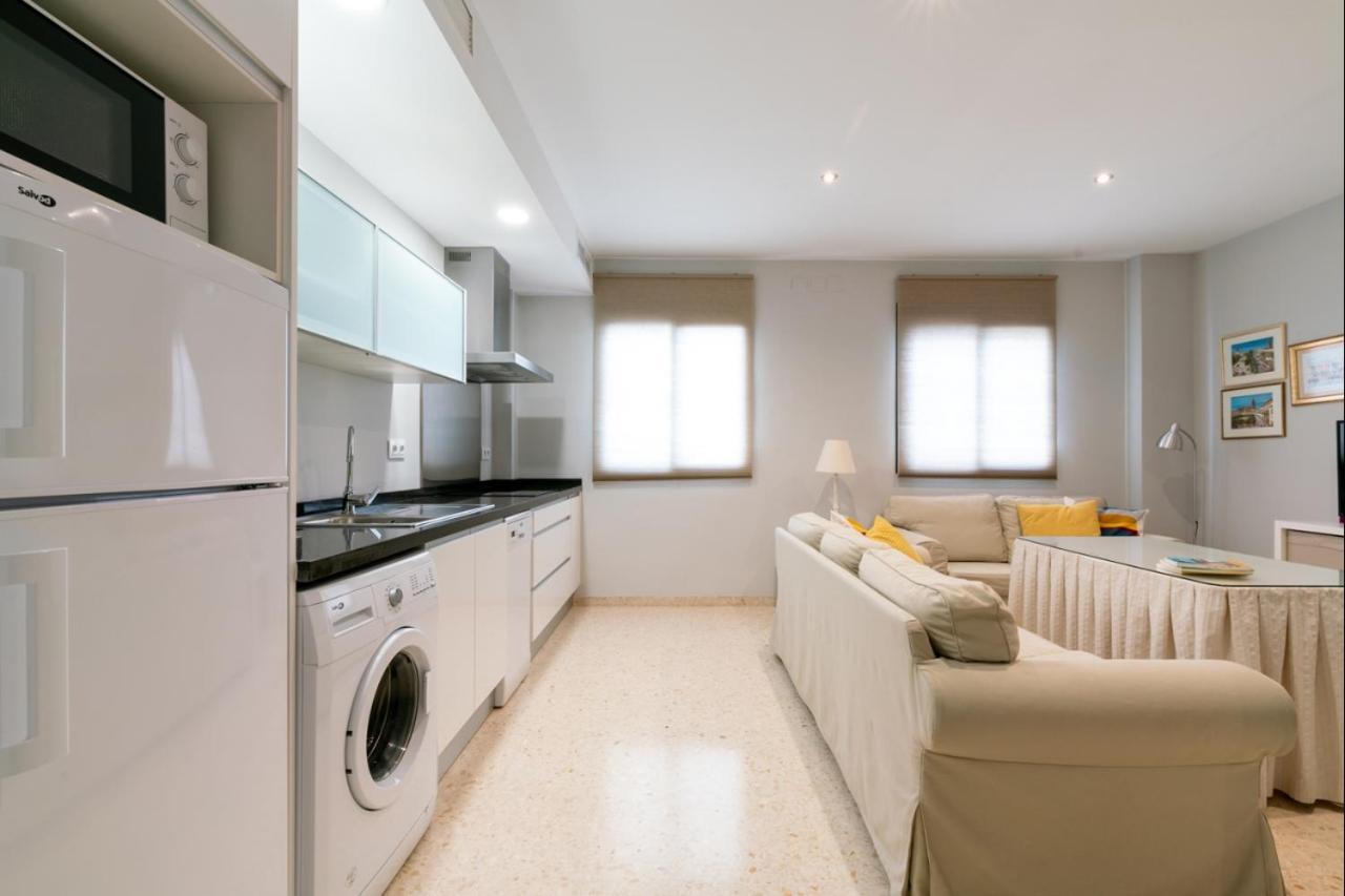 Apartamento al lado del río Sevilha Exterior foto