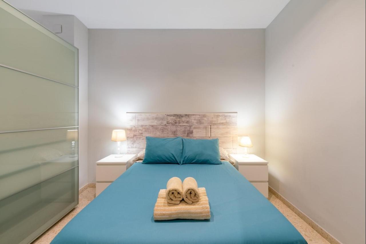 Apartamento al lado del río Sevilha Exterior foto